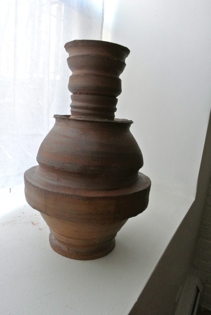 Architectural stoneware vase by Reuben Sinha